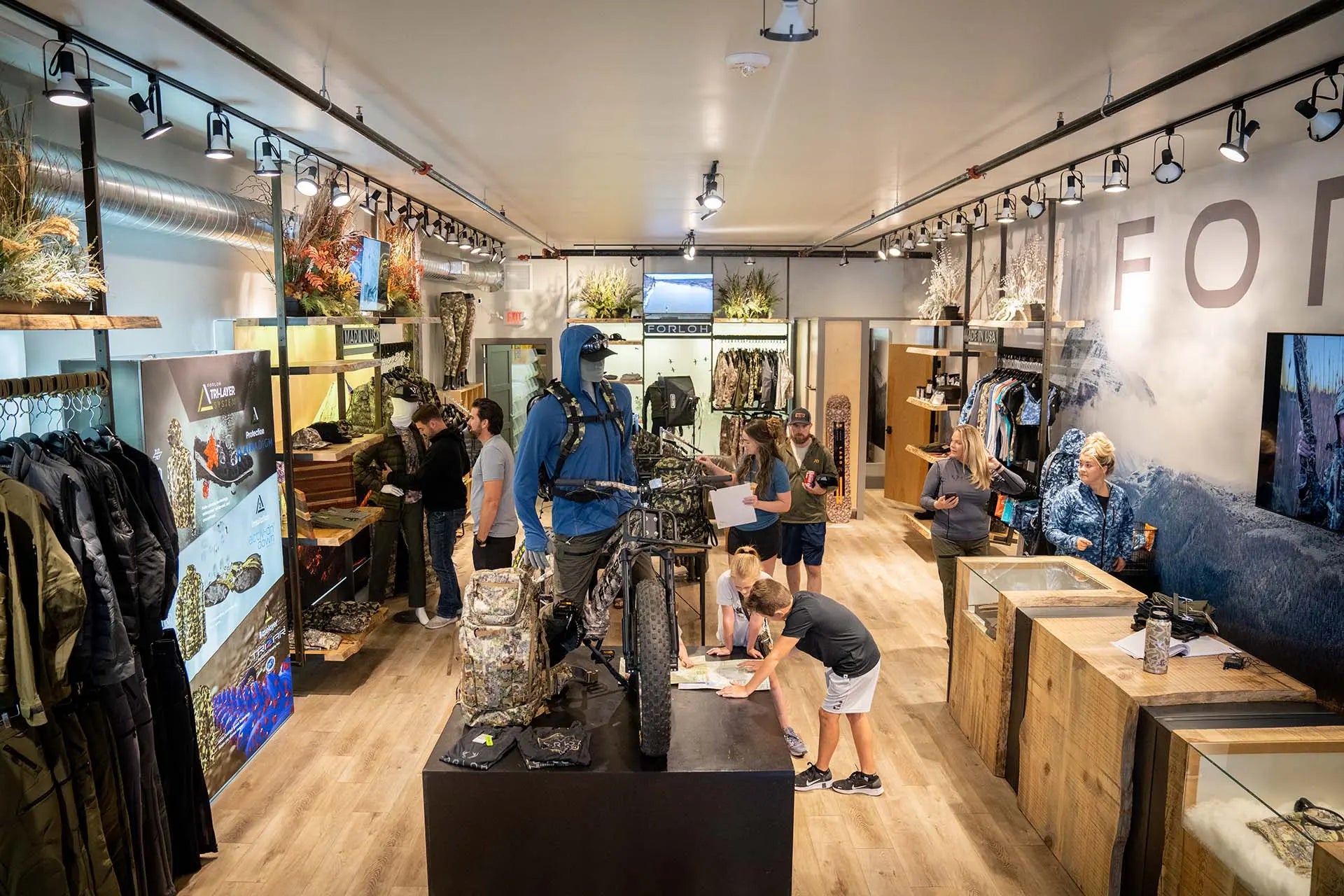 whitefish-store.webp__PID:1e77945a-1d3a-4075-be17-b9bc205e5269